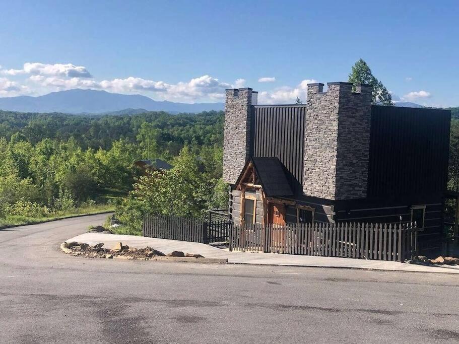 The Log Castle~Stunning Mountain Views~Hot Tub Villa Sevierville Bagian luar foto